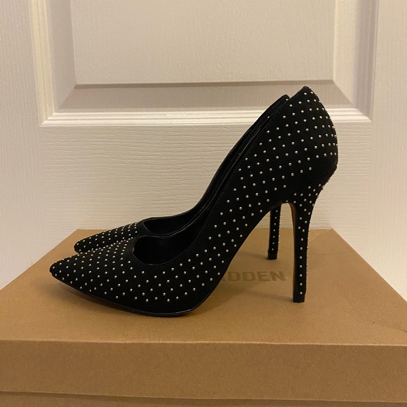 Aldo Studded Heels - Picture 2 of 9